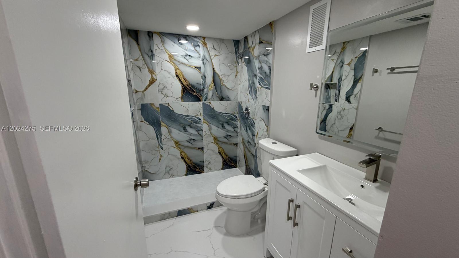 VIRGINIA GARDENS CONDO - Residential Lease