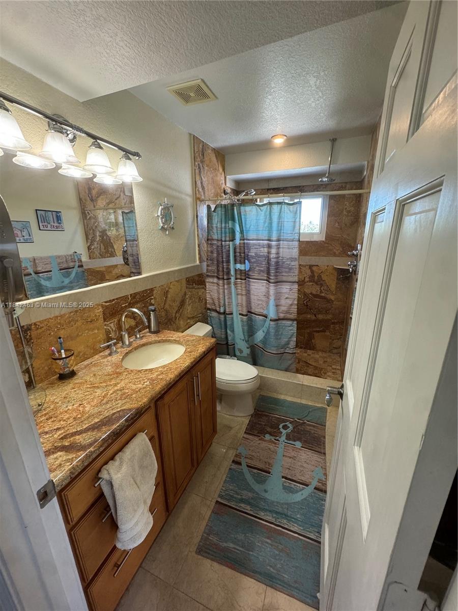 LONG KEY PROJ PROP LINE S - Residential