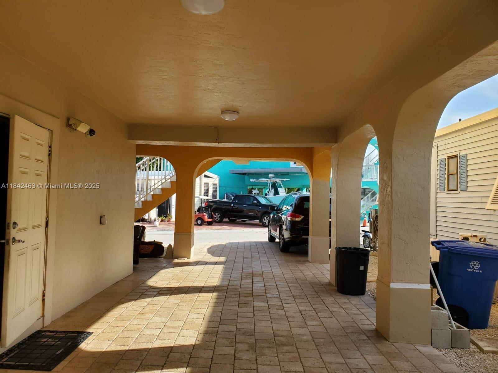 65821 Overseas Hwy