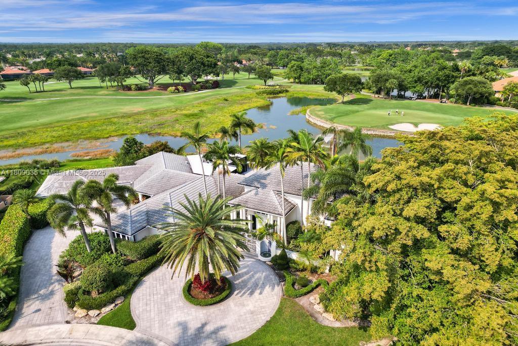 8580 Egret Lakes Ln