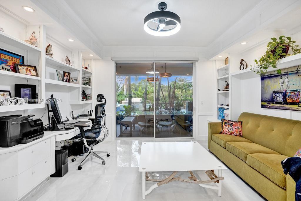 IBIS GOLF AND COUNTRY CLU - Residential