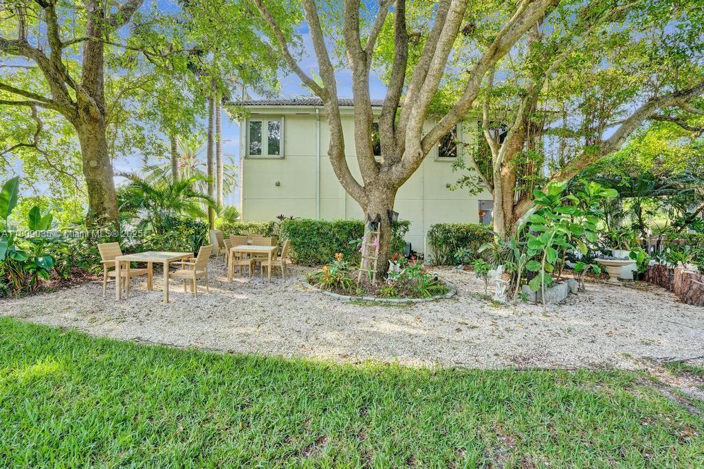 IBIS GOLF AND COUNTRY CLU - Residential