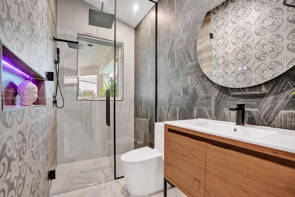 IBIS GOLF AND COUNTRY CLU - Residential
