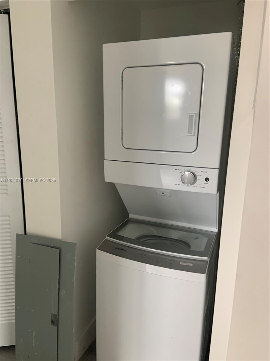 HIALEAH 13TH ADDN AMD PL - Residential Lease