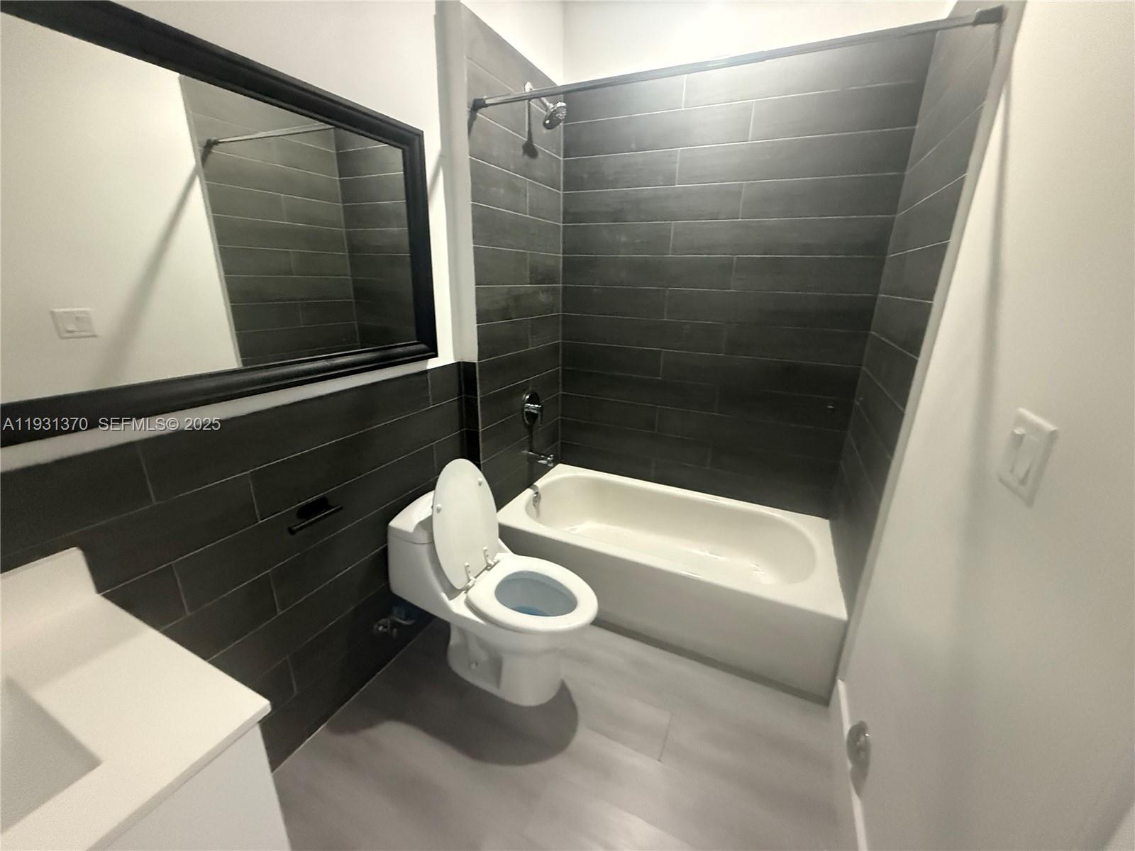 HIALEAH 13TH ADDN AMD PL - Residential Lease