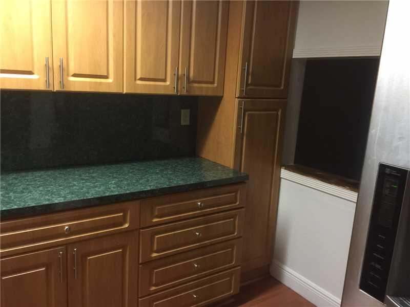 SAMARI LAKE EAST CONDO - Residential Lease