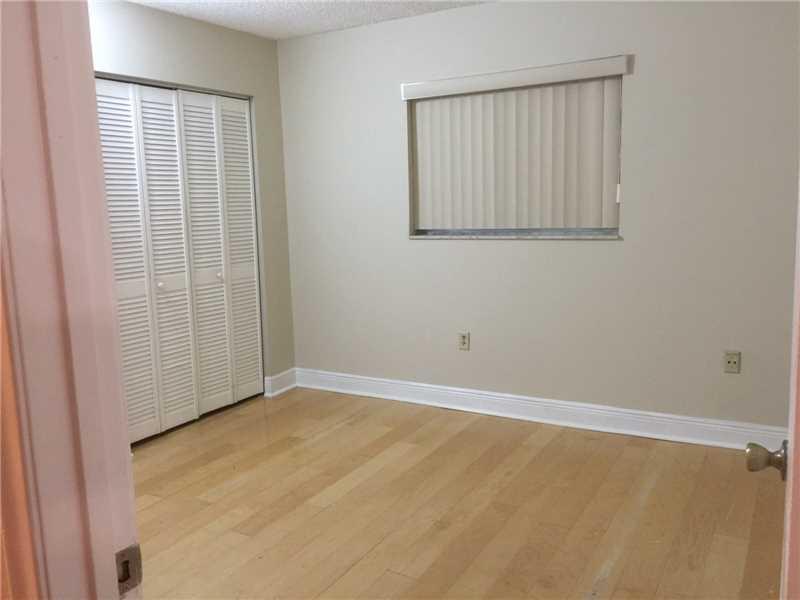 SAMARI LAKE EAST CONDO - Residential Lease