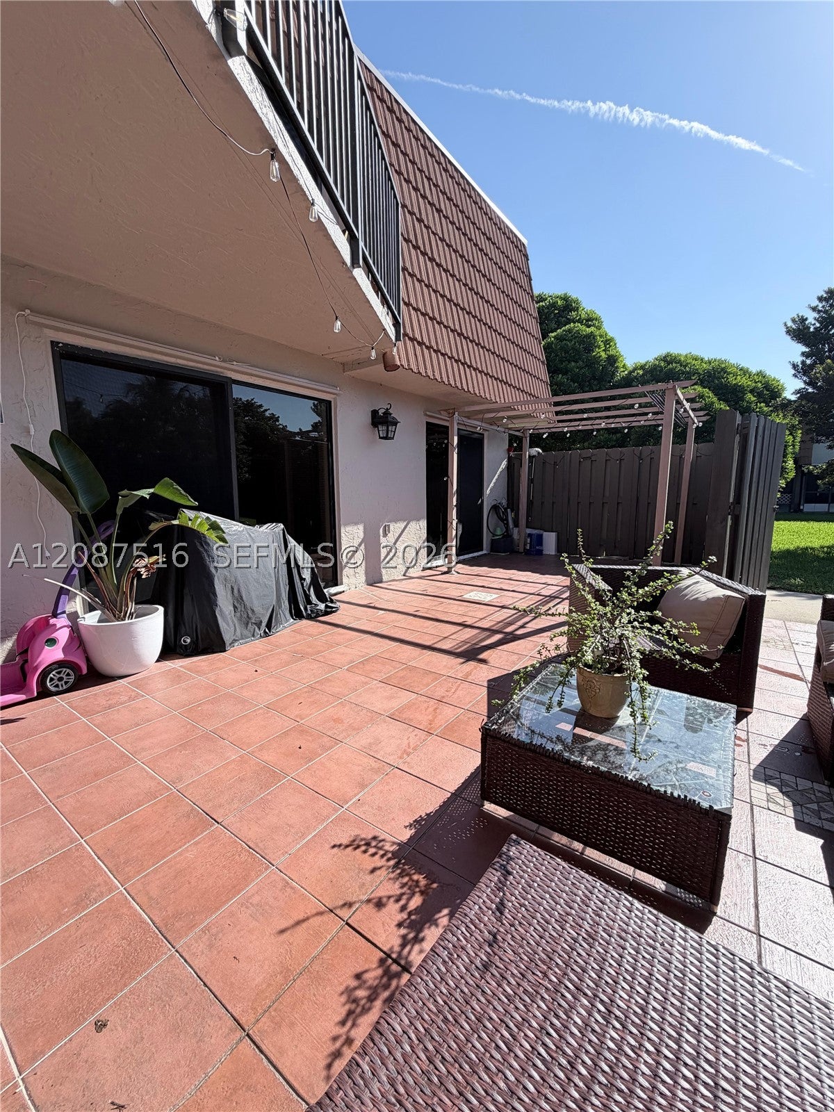 11006 N Harmony Lake Cir