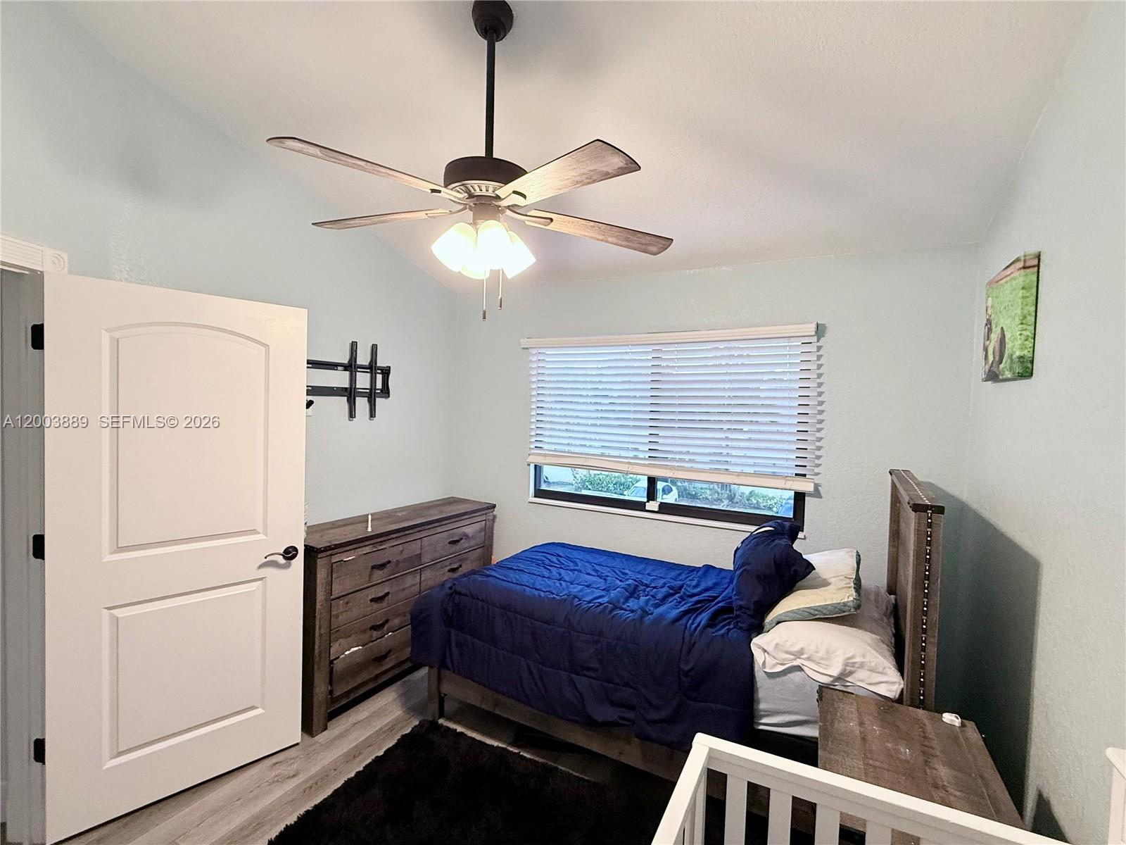 SPRINGTREE - Residential