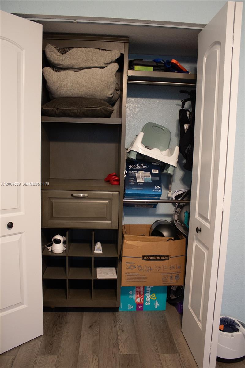 SPRINGTREE - Residential