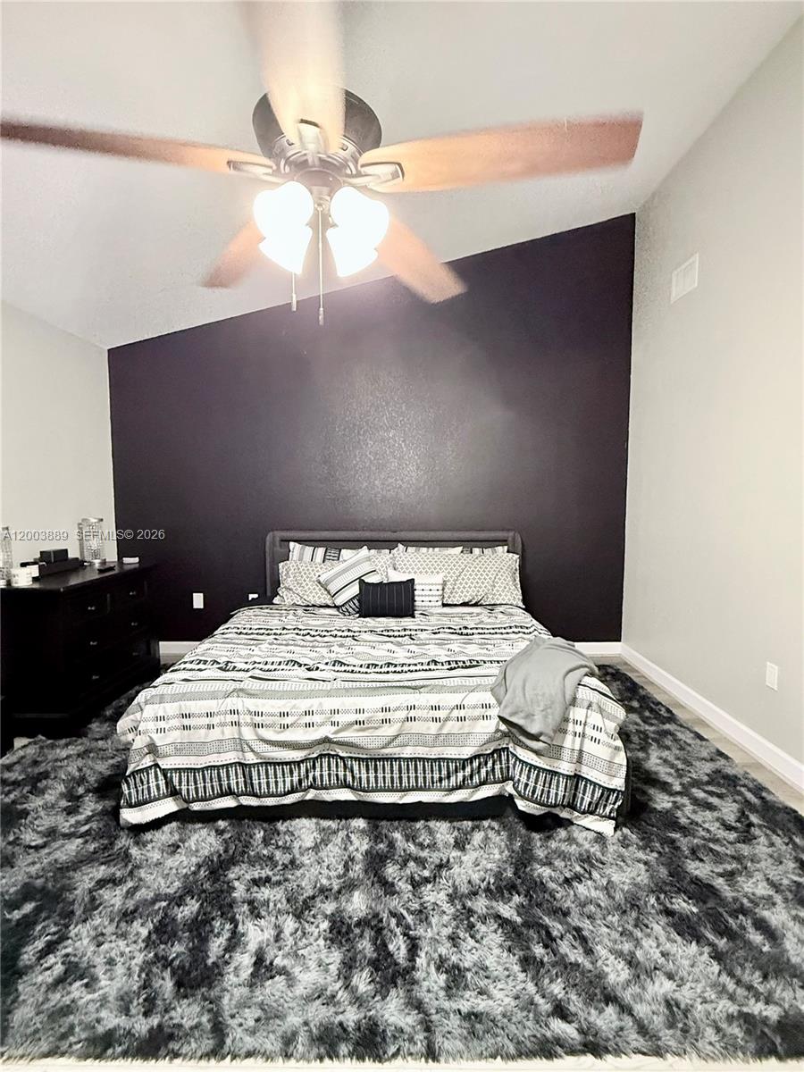 SPRINGTREE - Residential