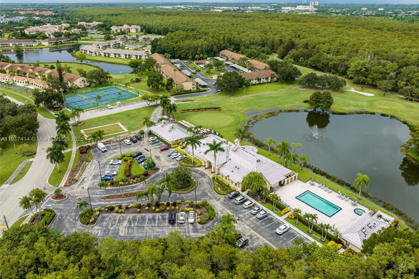 SINGLE FAMILY VILLAGE - Residential