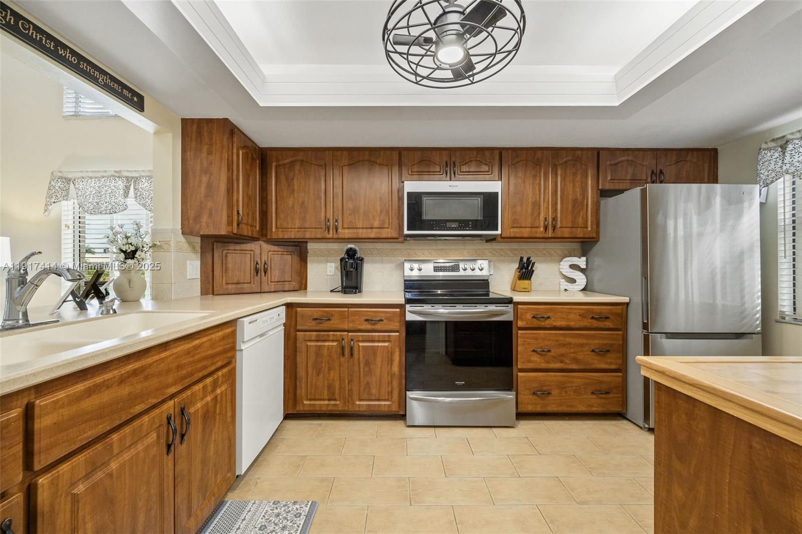 SINGLE FAMILY VILLAGE - Residential