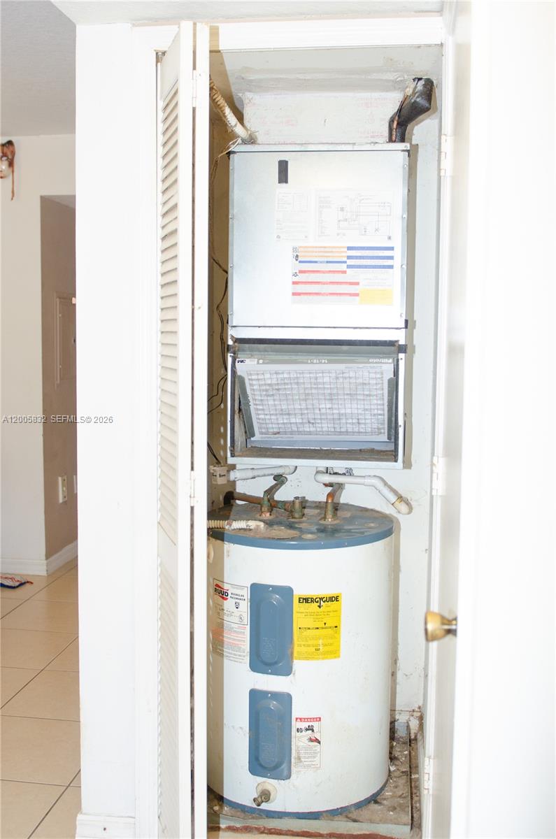 VENETIA GARDENS CONDO - Residential