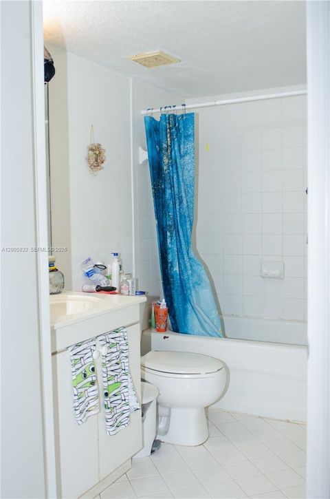 Tiny photo for 1260 SE 28th Ct #103, Homestead, FL 33035 (MLS # A12005832)