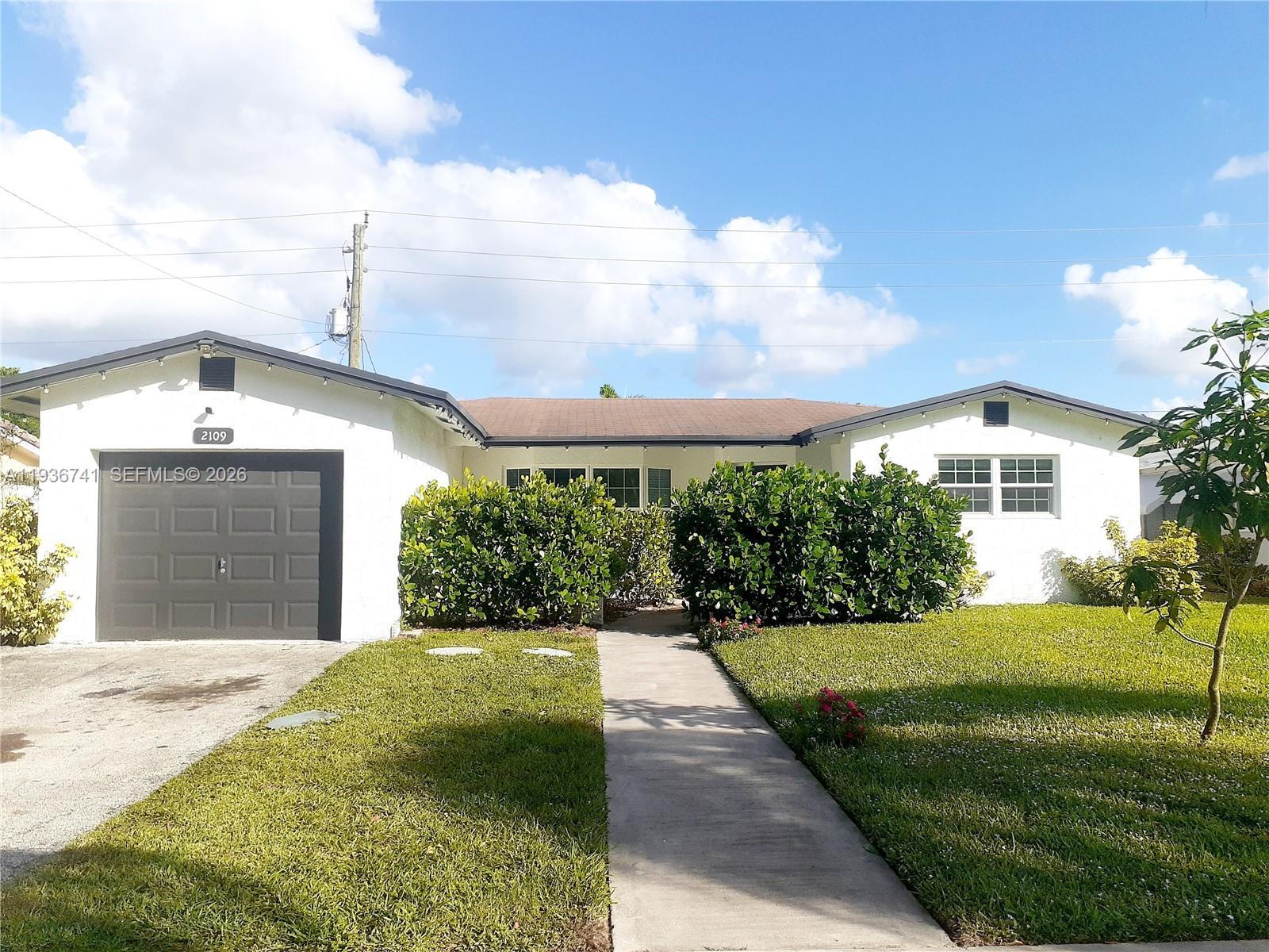 HOLLYWOOD HEIGHTS ADD SEC - Residential Lease