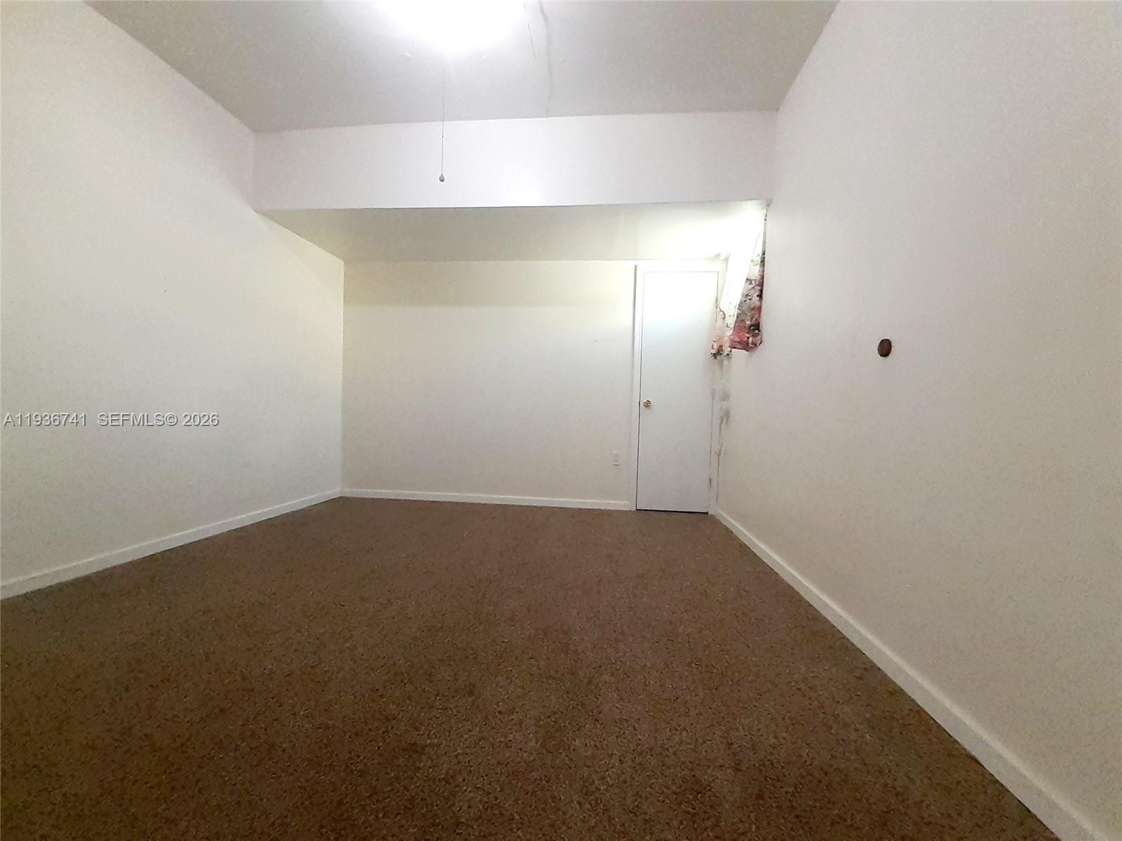 HOLLYWOOD HEIGHTS ADD SEC - Residential Lease