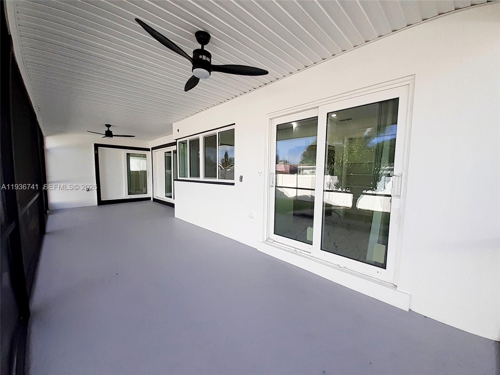 HOLLYWOOD HEIGHTS ADD SEC - Residential Lease