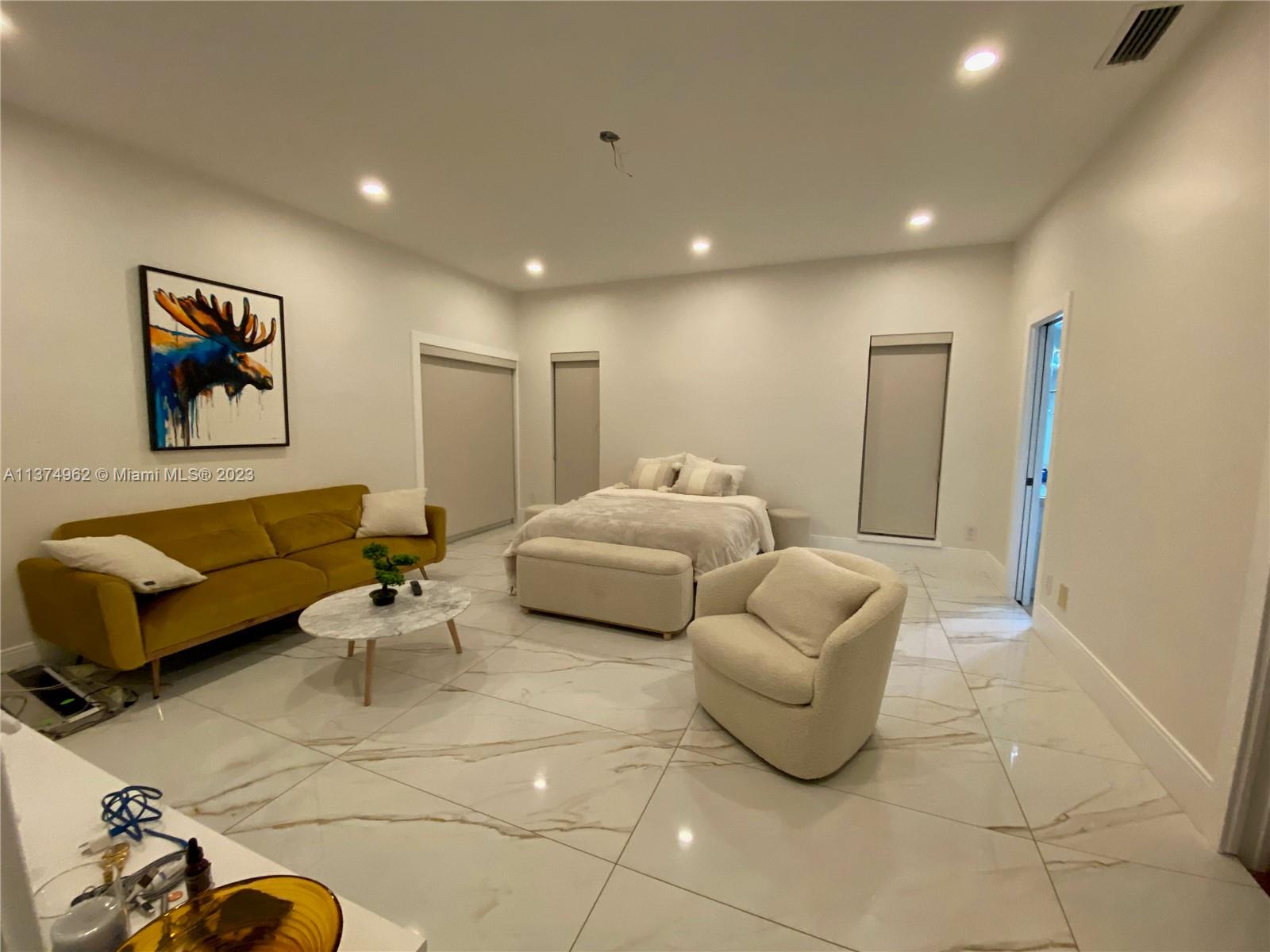 HAMMILL DARIAS SUB - Residential