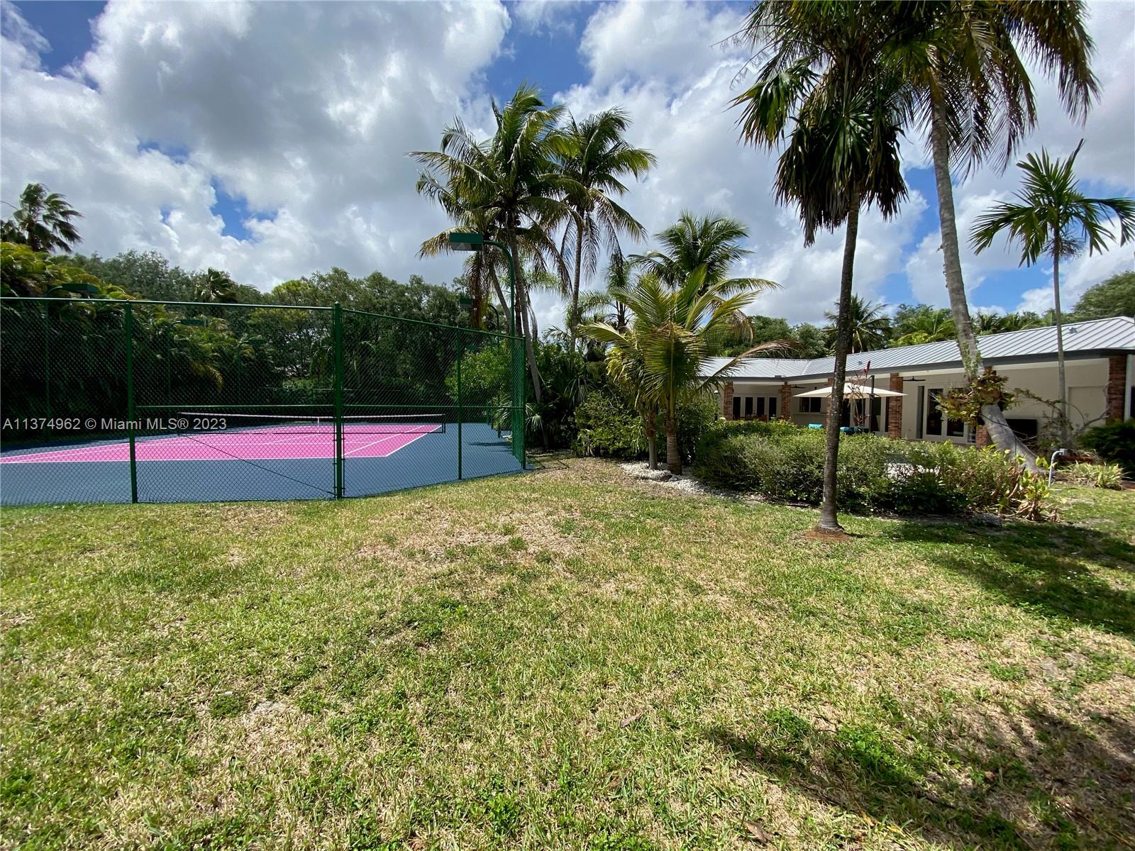 HAMMILL DARIAS SUB - Residential