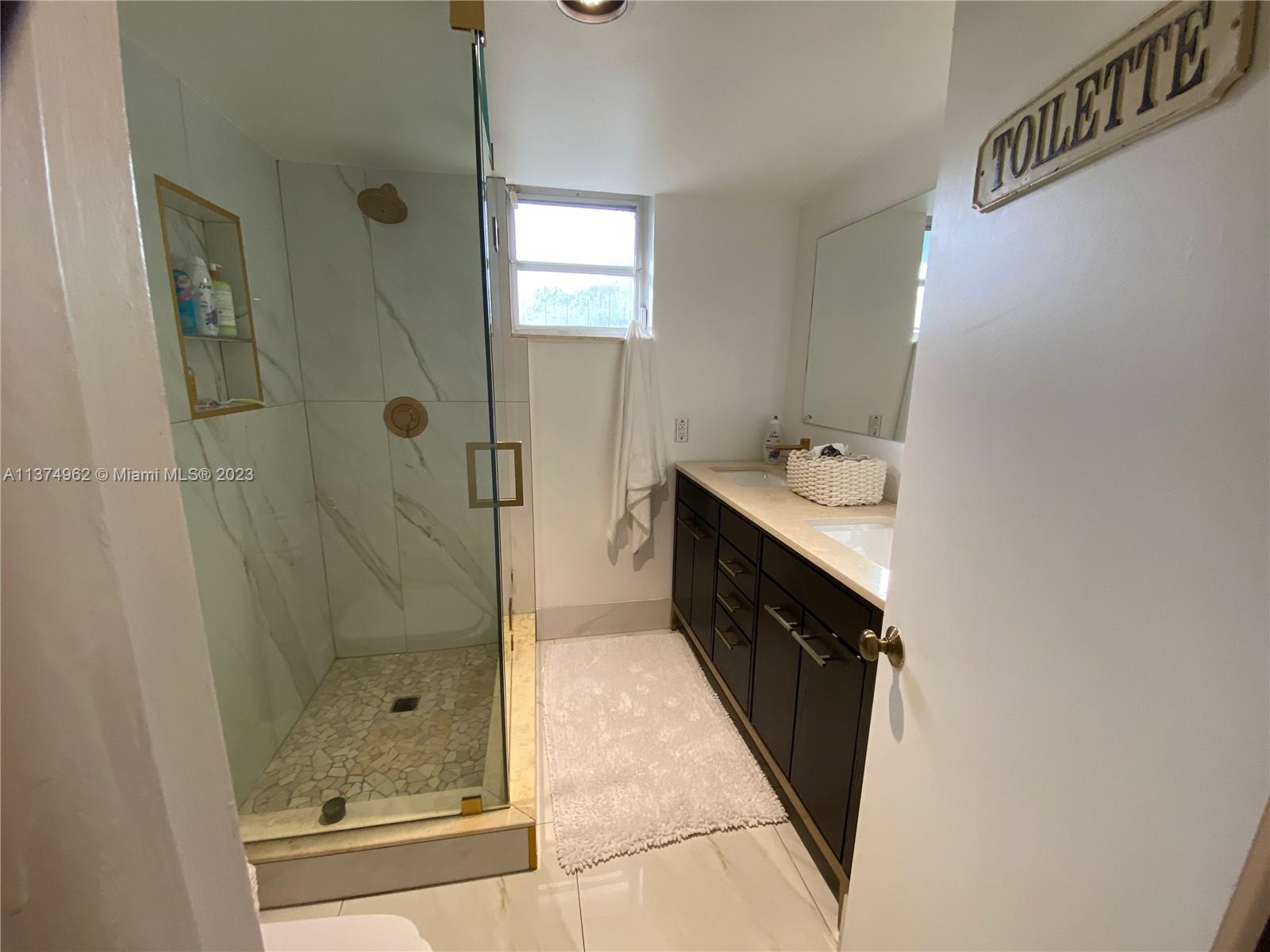 HAMMILL DARIAS SUB - Residential