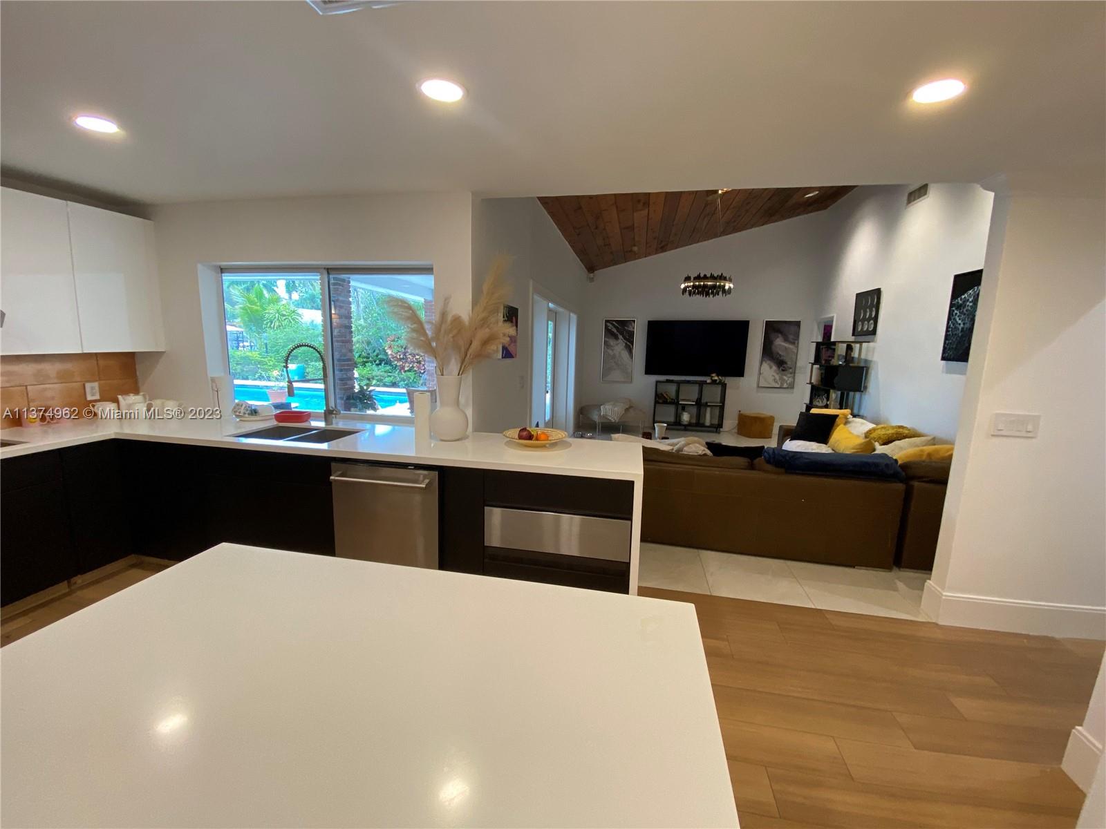 HAMMILL DARIAS SUB - Residential