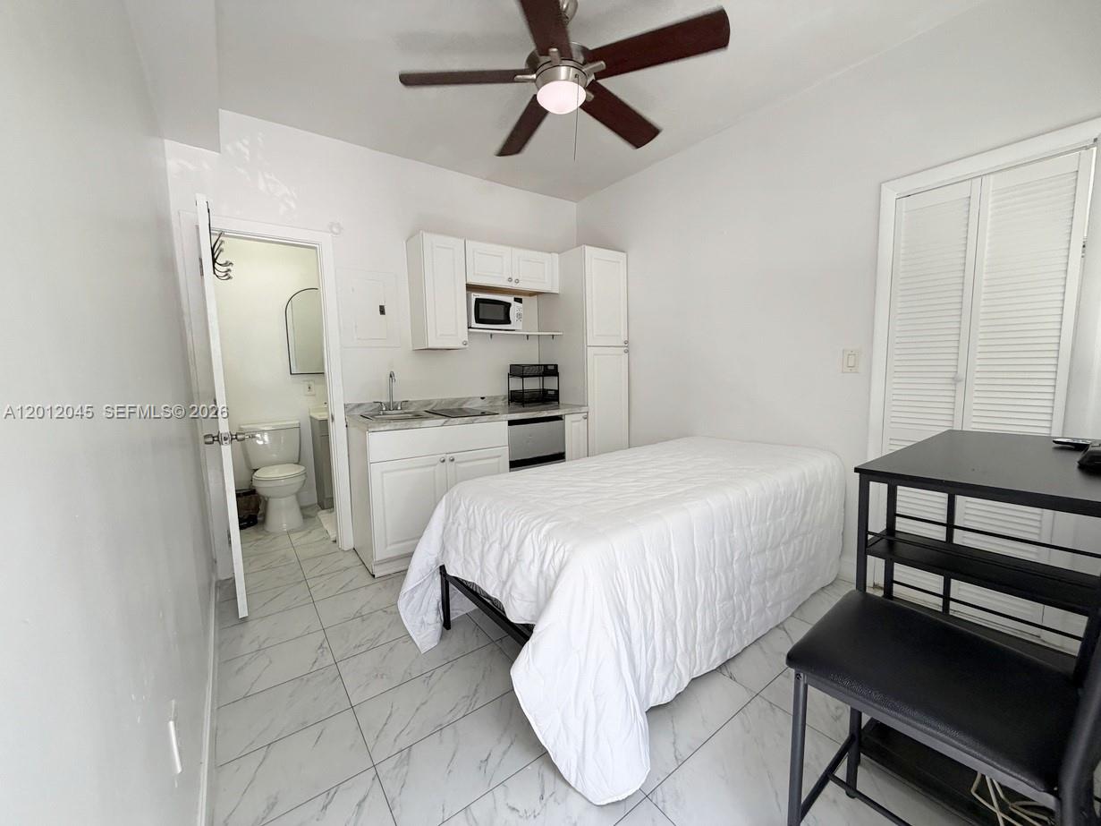 1455 Michigan Ave 6