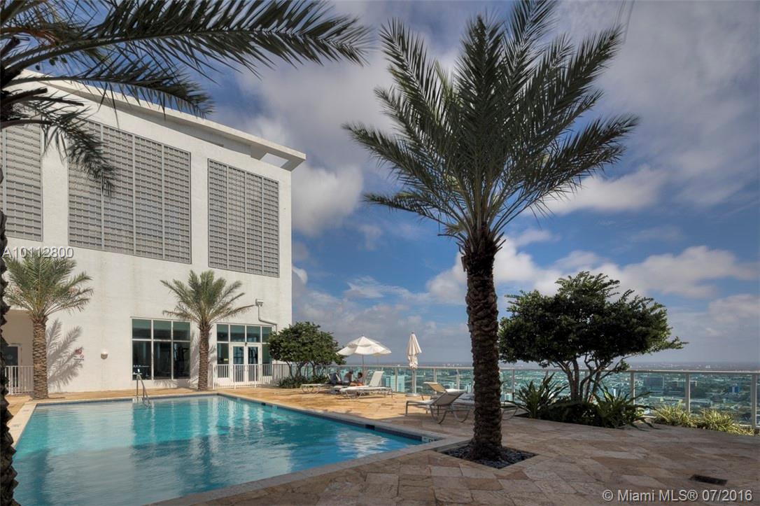 Loft Downtown 02 Condo - Residential Lease