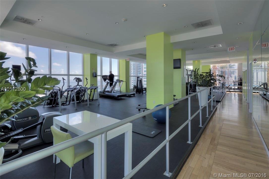 Loft Downtown 02 Condo - Residential Lease