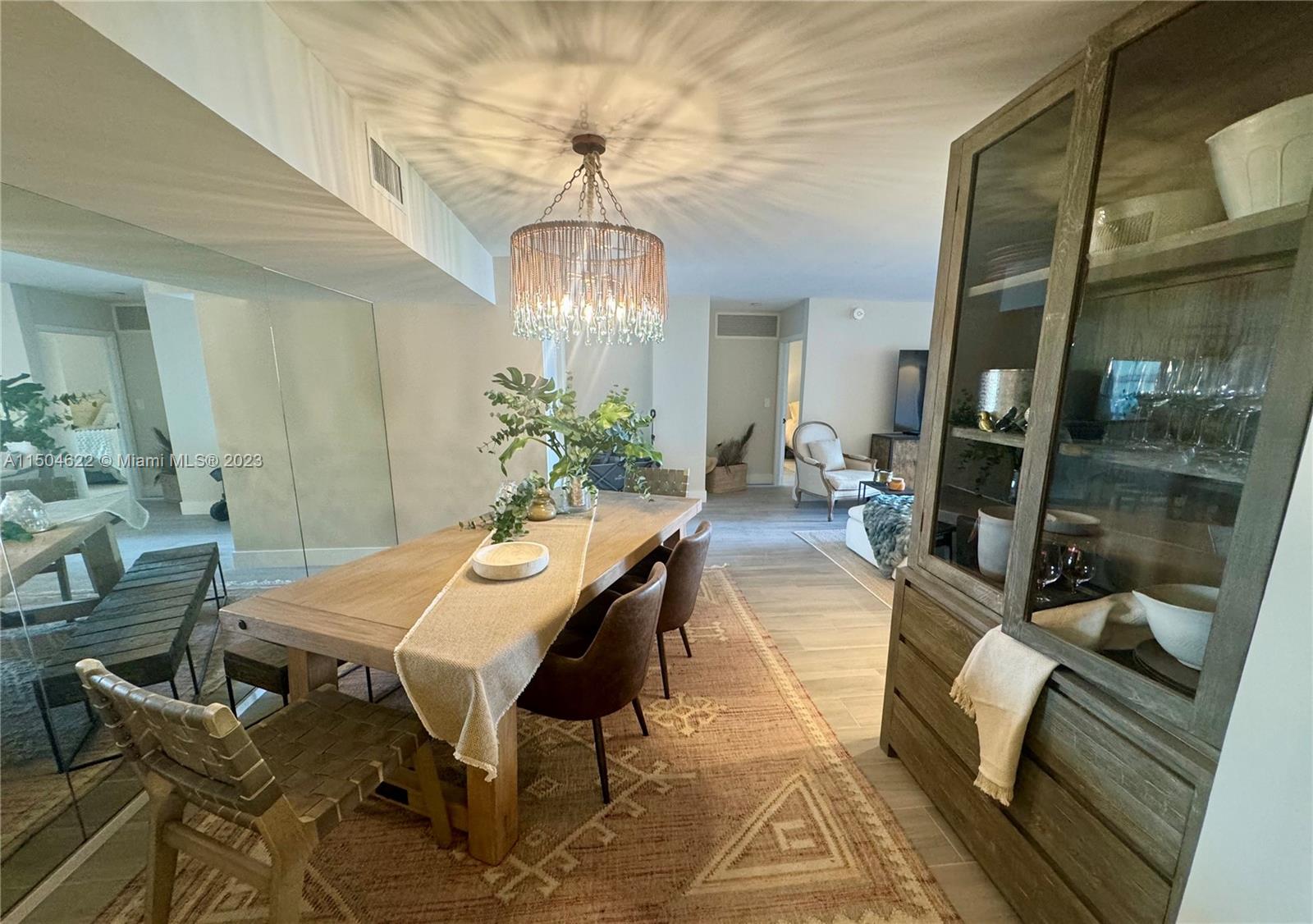 TOWERS OF KEY BISCAYNE CO - Residential Lease