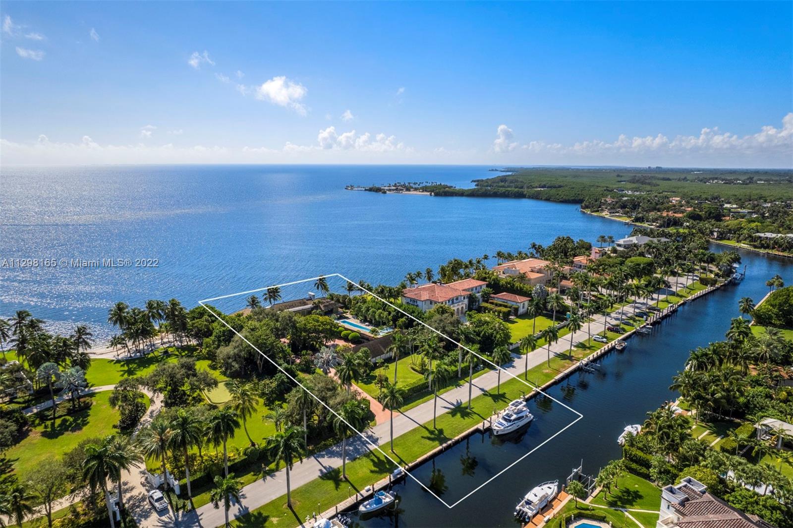 GABLES ESTATES NO 3 - Land