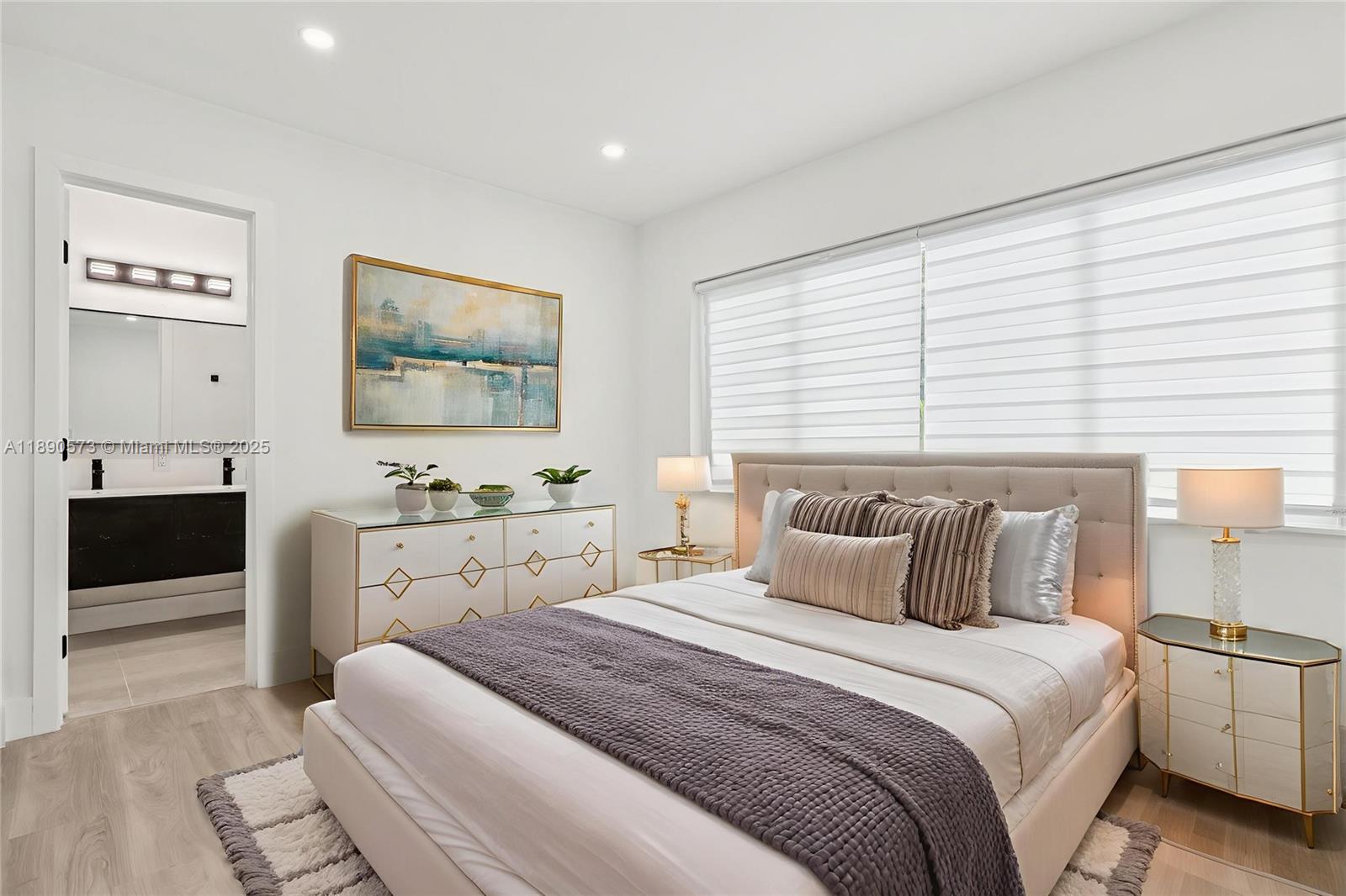 HOLLYWOOD LITTLE RANCHES - Residential Lease