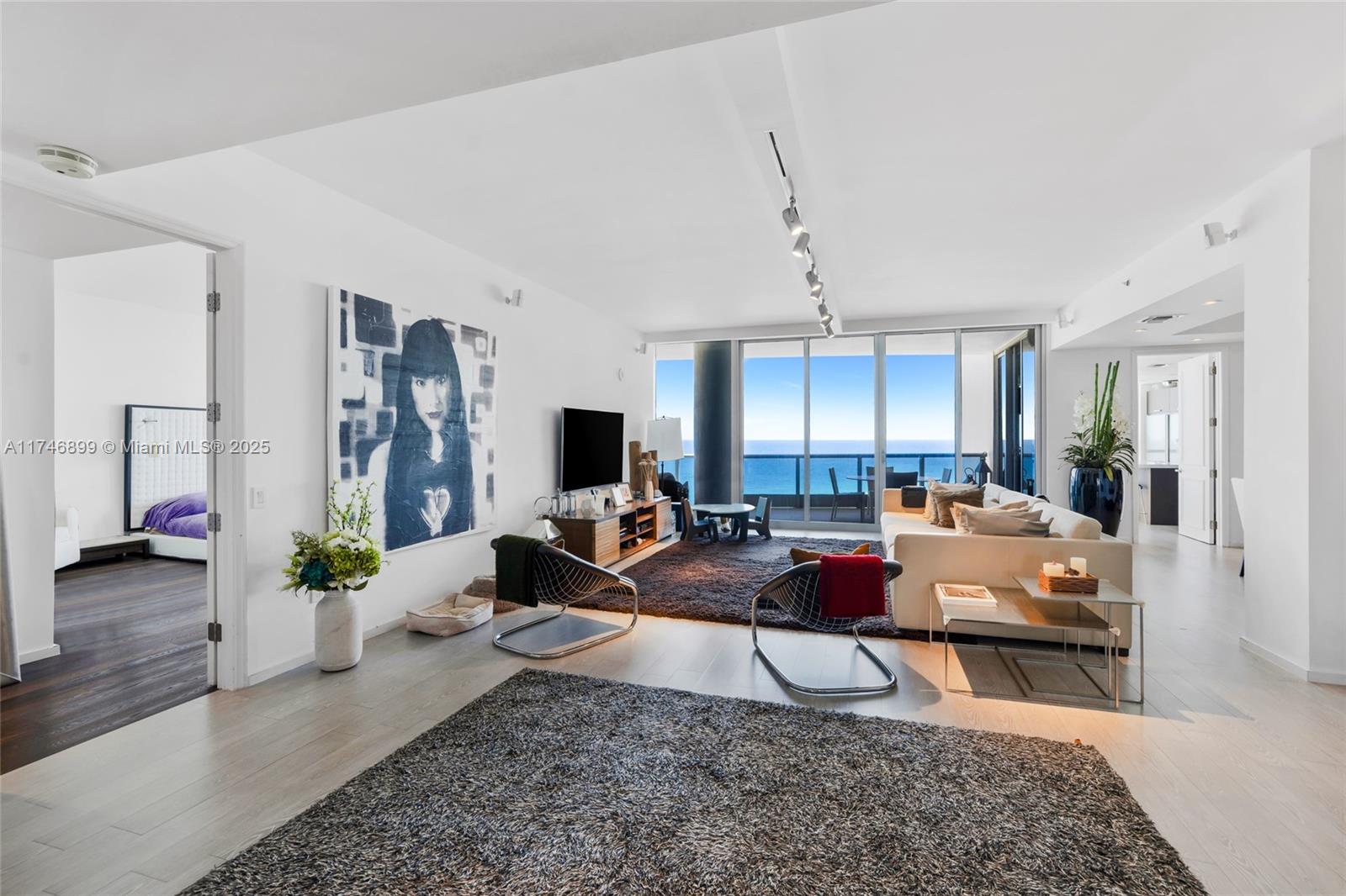 THE RESIDENCES AT THE BAT - Residential
