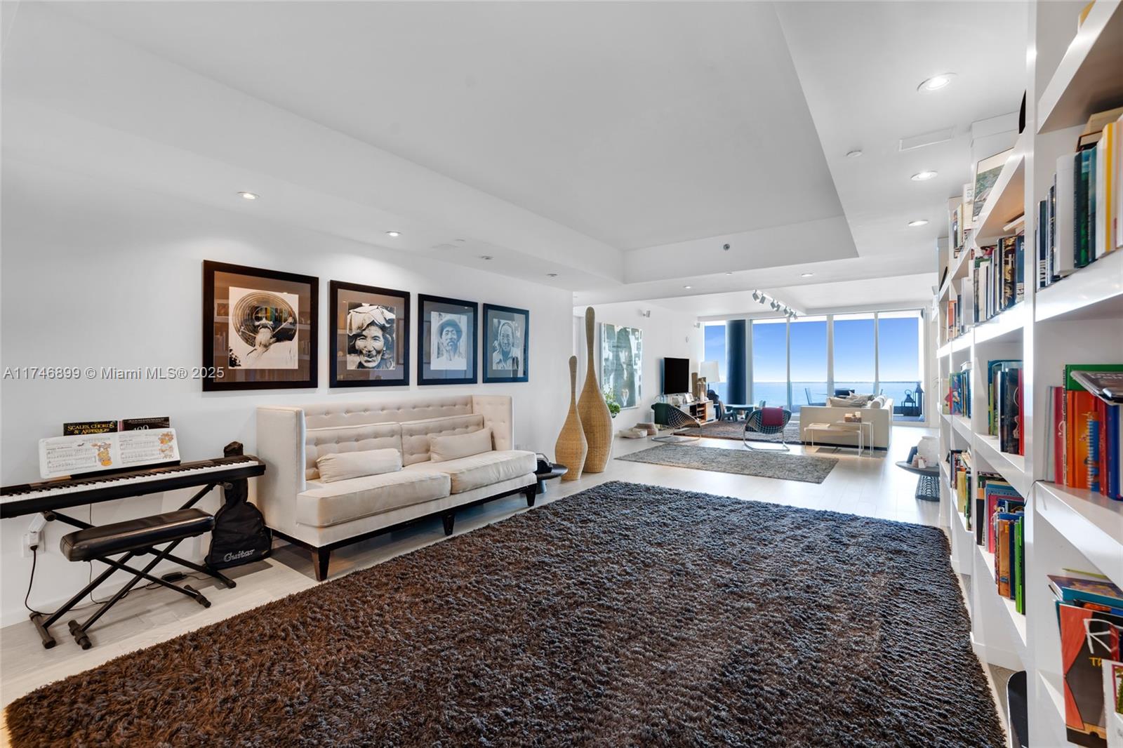 THE RESIDENCES AT THE BAT - Residential