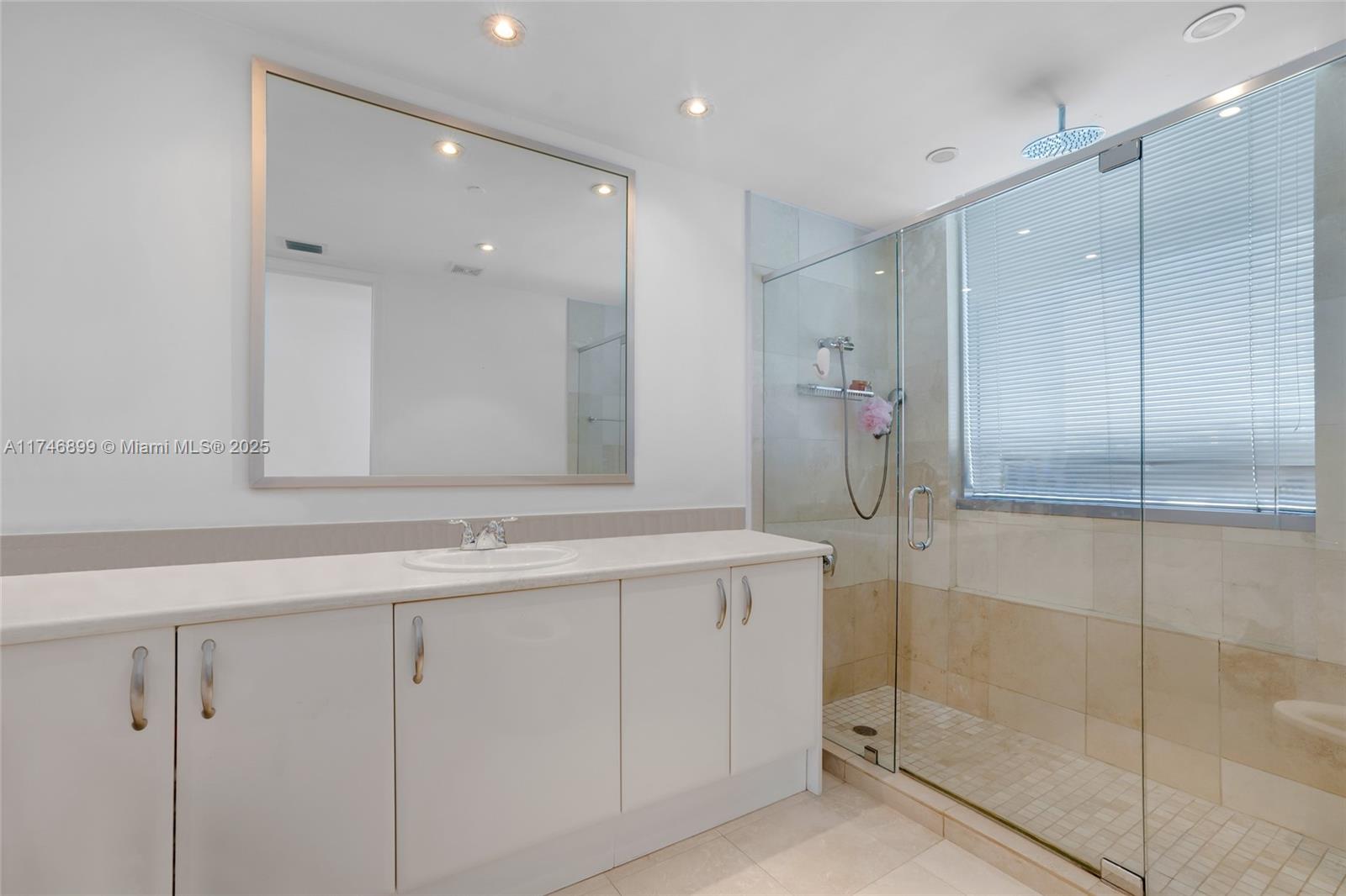 THE RESIDENCES AT THE BAT - Residential