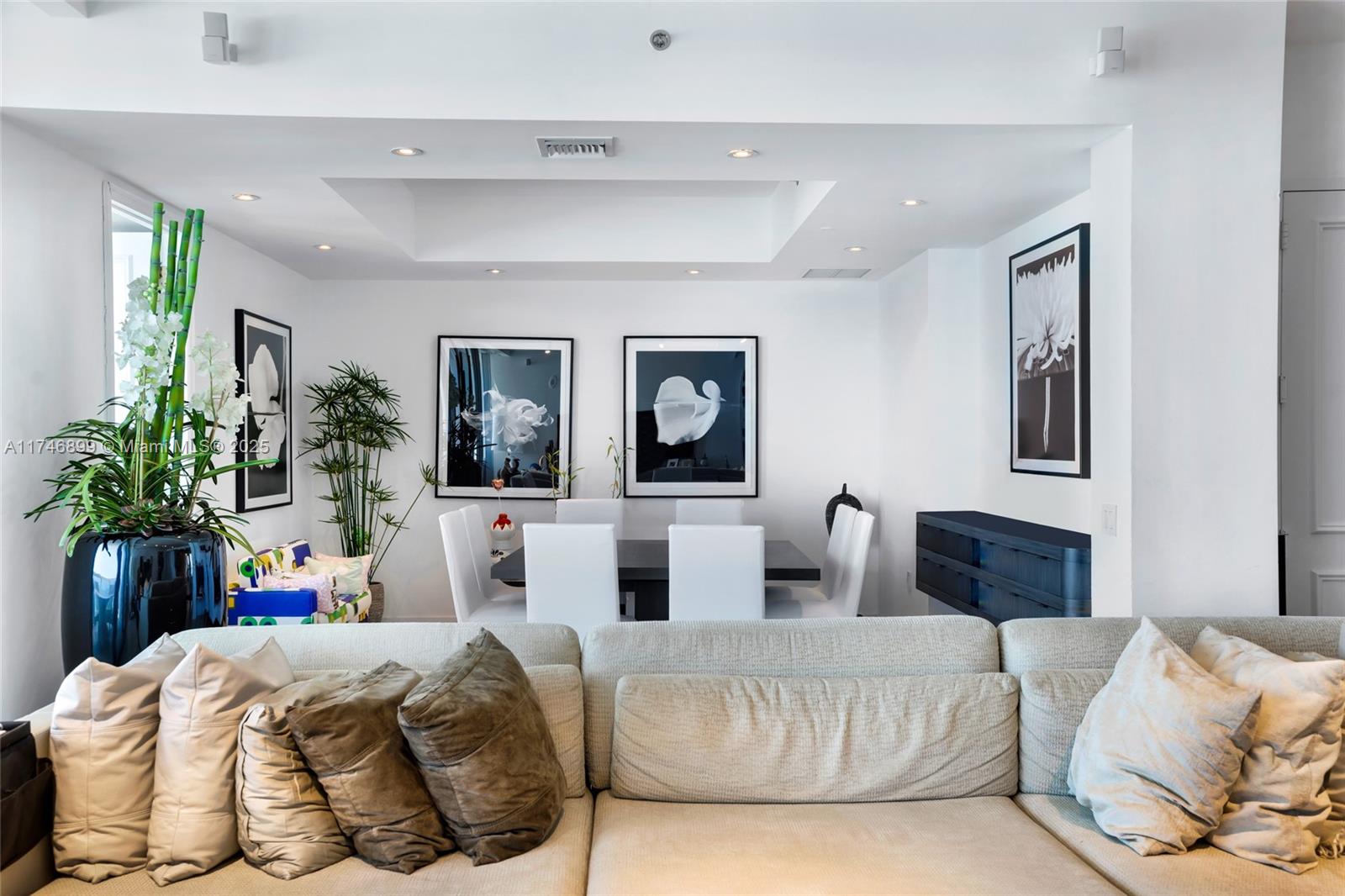 THE RESIDENCES AT THE BAT - Residential