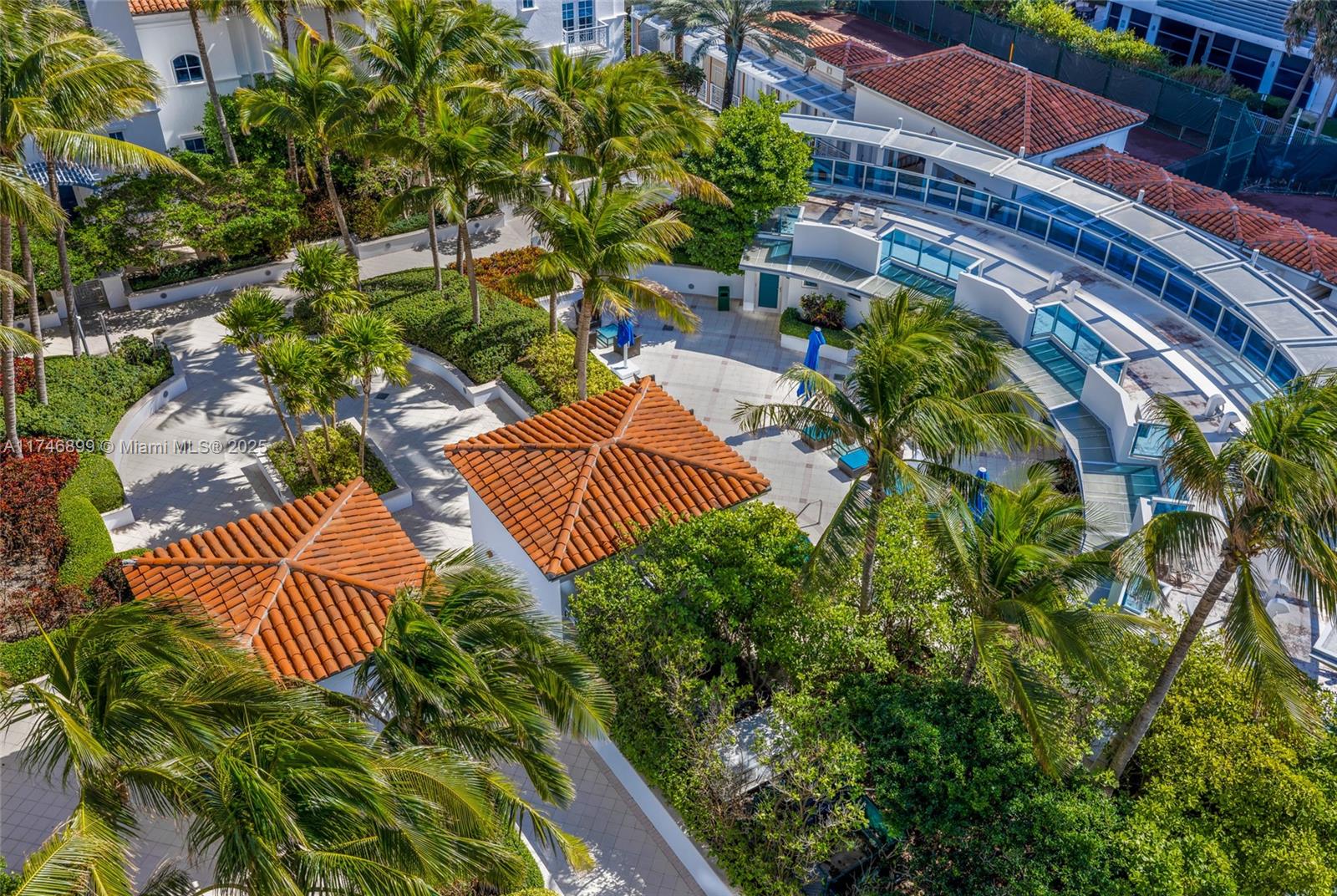 THE RESIDENCES AT THE BAT - Residential