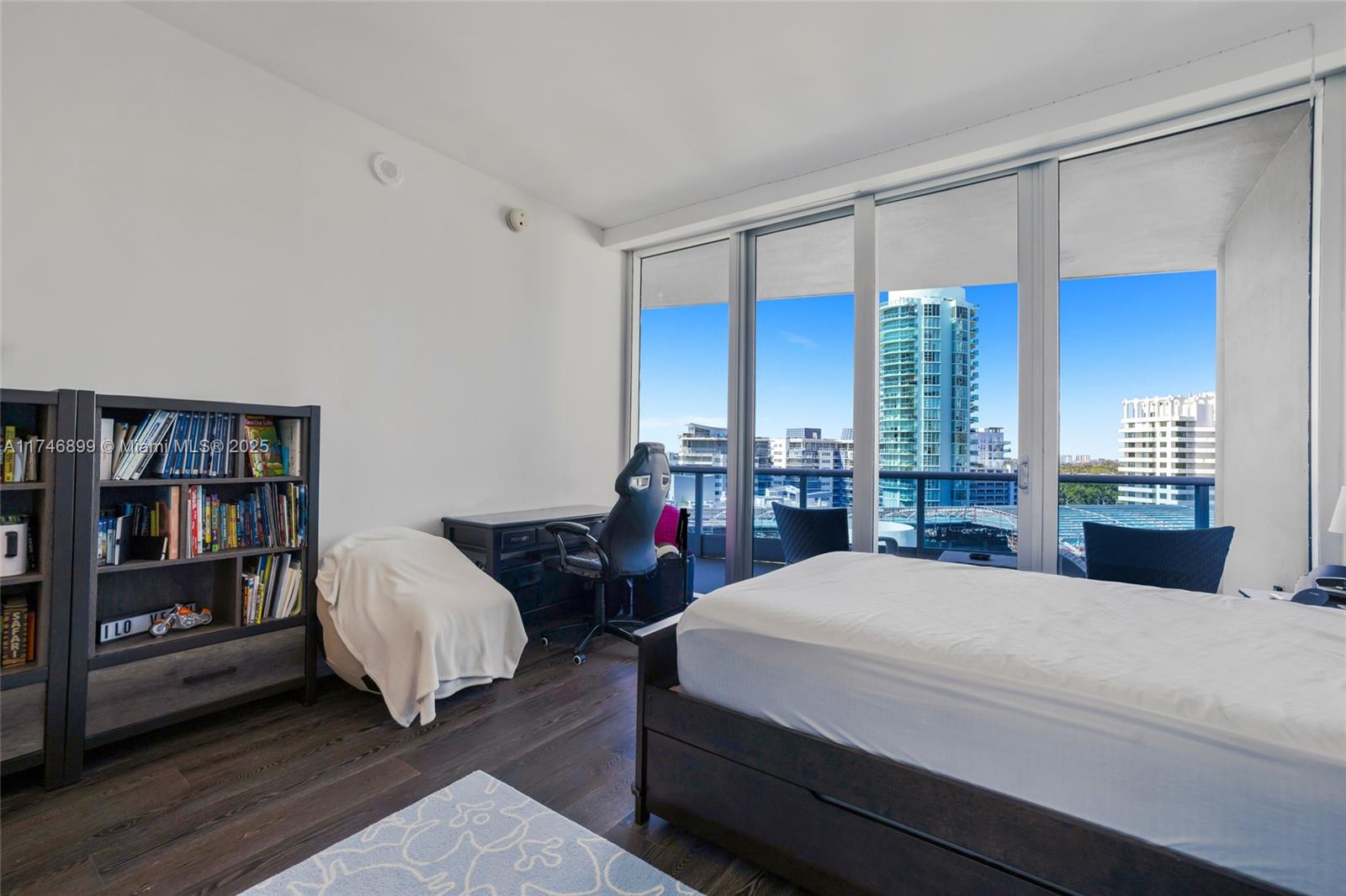 THE RESIDENCES AT THE BAT - Residential