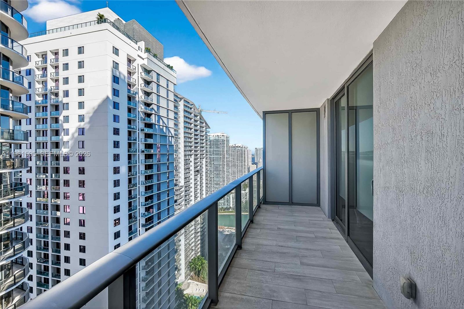 BRICKELL HEIGHTS EAST CON - Residential