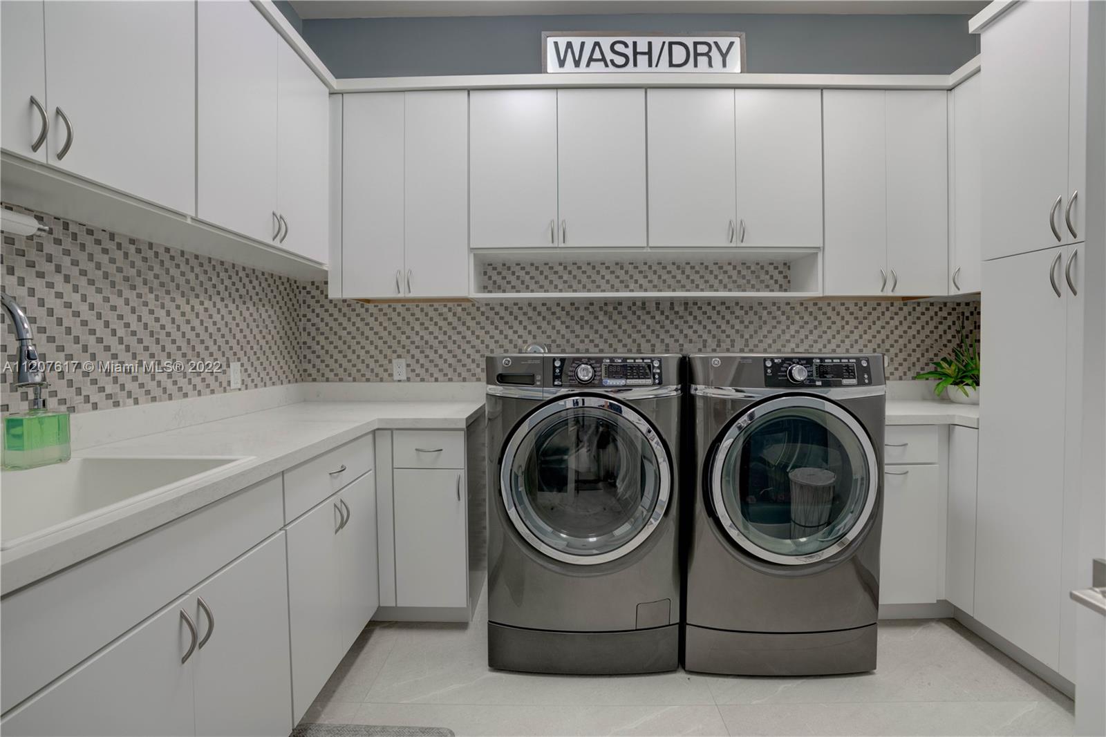 MAHEU ESTATES - Residential