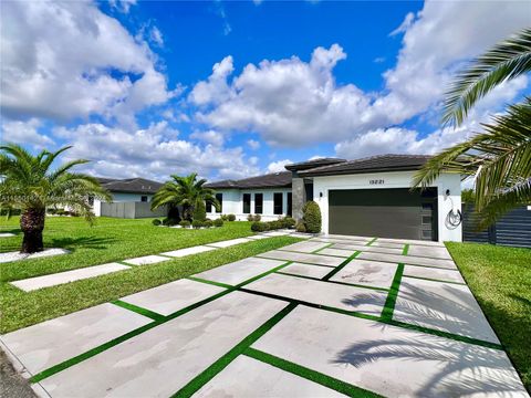 Single Family Residence in Miami FL 13221 230th St St.jpg