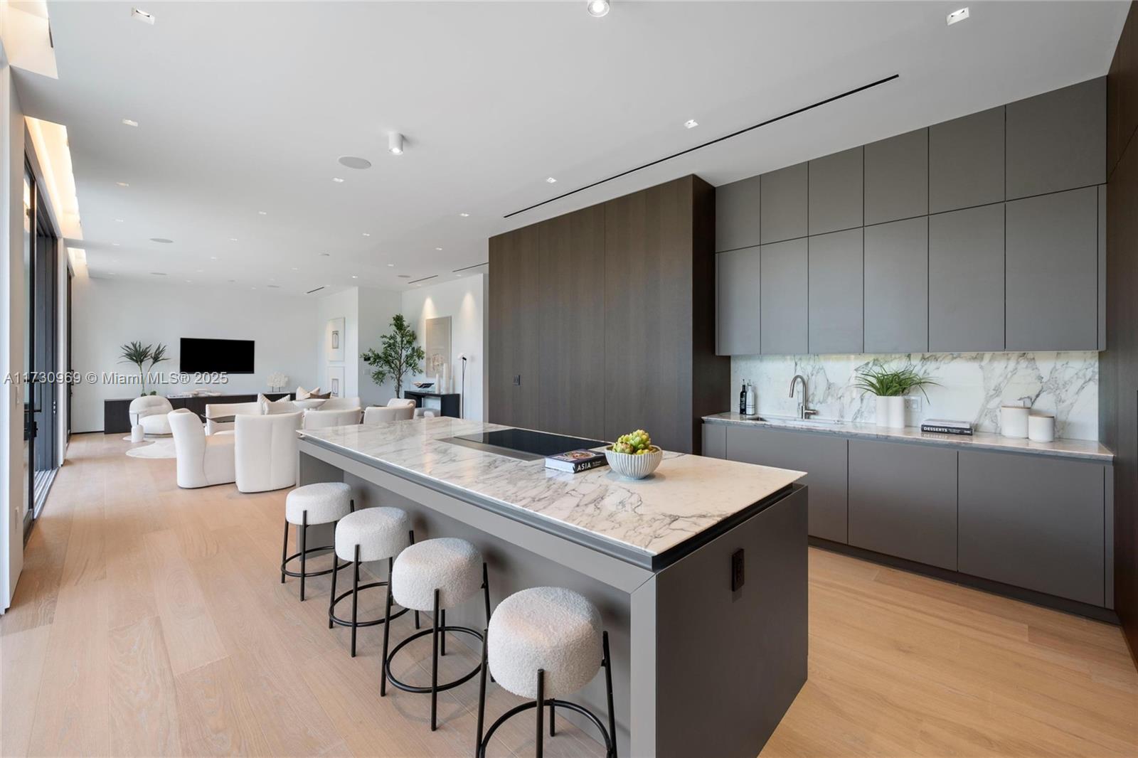 RIVIERA 1ST & 2ND ADDN AM - Residential
