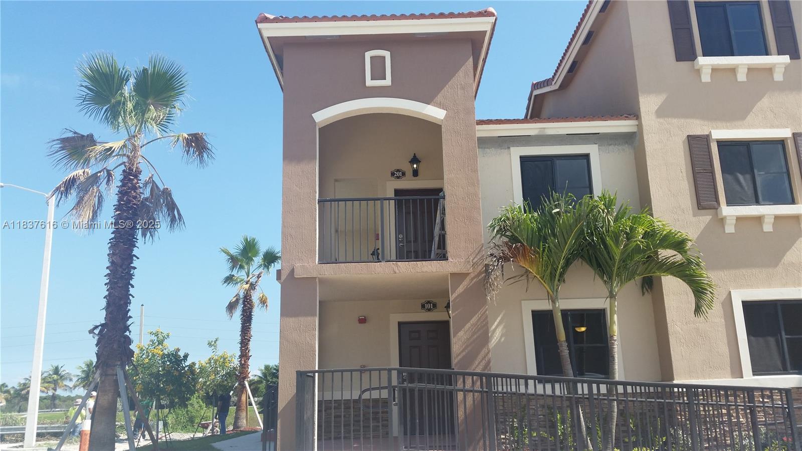 Beautiful 3 bed/ 2 bath corner unit condo with a private entrance, offering extra privacy and natural light. Features tile floors in the main living areas and cozy carpet in the bedrooms. The kitchen boasts granite countertops and stainless steel appliances, plus a washer and dryer conveniently located inside the unit. Situated in The Courts at Bayshore—one of Cutler Bay’s most desirable gated communities—this home includes access to 24/7 security and resort-style amenities: clubhouse, swimming pool, fitness center, playground, sports courts, and expansive green areas. Prime location near US1, the Florida Turnpike, Black Point Marina, top-rated schools, and shopping centers. Includes full access to clubhouse amenities. Don’t miss this opportunity!