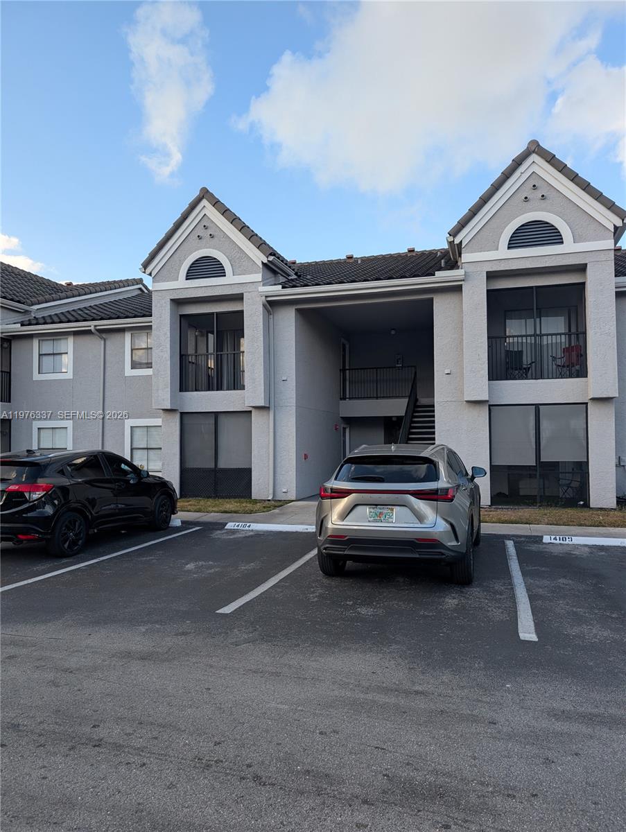 CORAL CLUB GARDEN VILLAS - Residential Lease