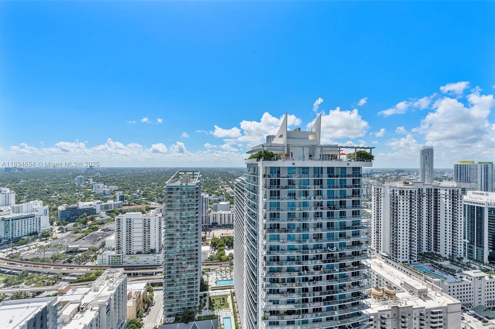 THE BONDO (1080 BRICKELL) - Residential