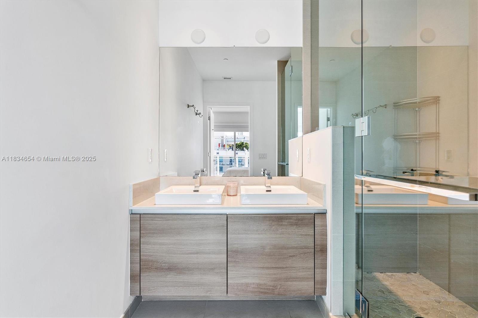 THE BONDO (1080 BRICKELL) - Residential