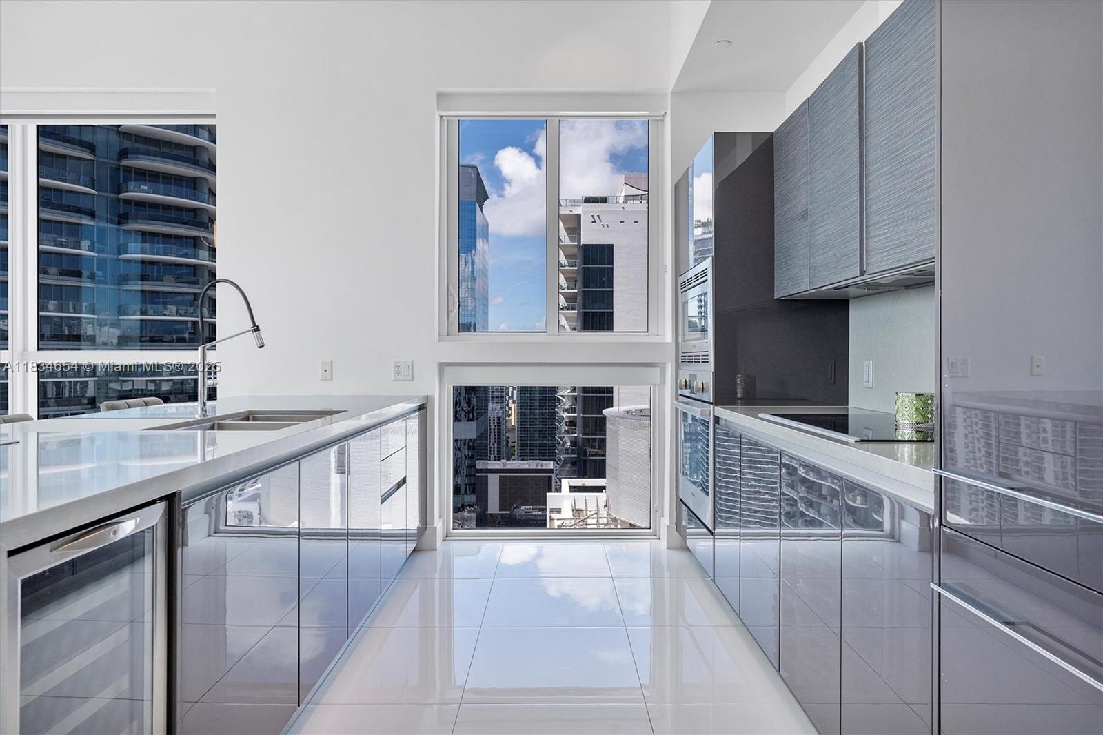 THE BONDO (1080 BRICKELL) - Residential