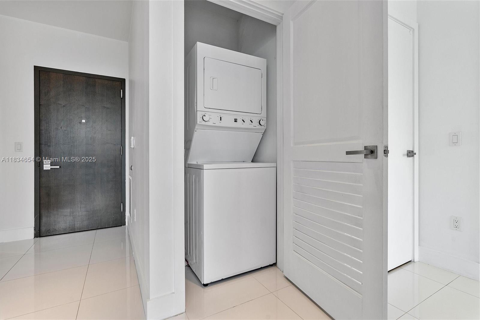 THE BONDO (1080 BRICKELL) - Residential