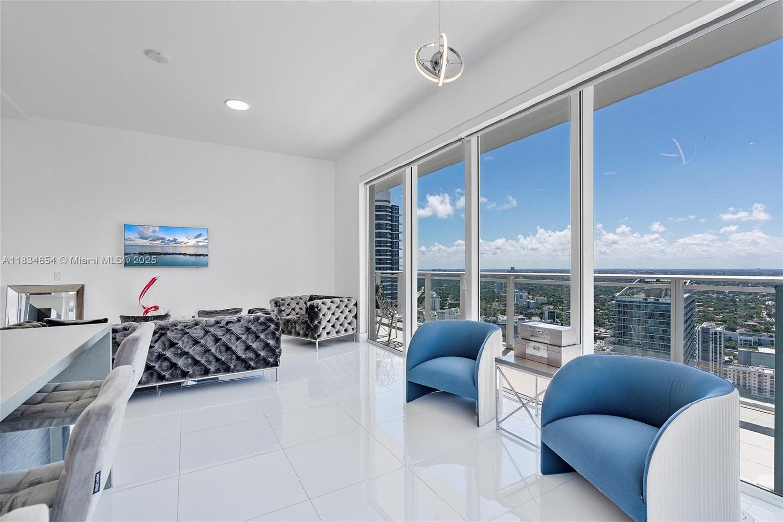 THE BONDO (1080 BRICKELL) - Residential