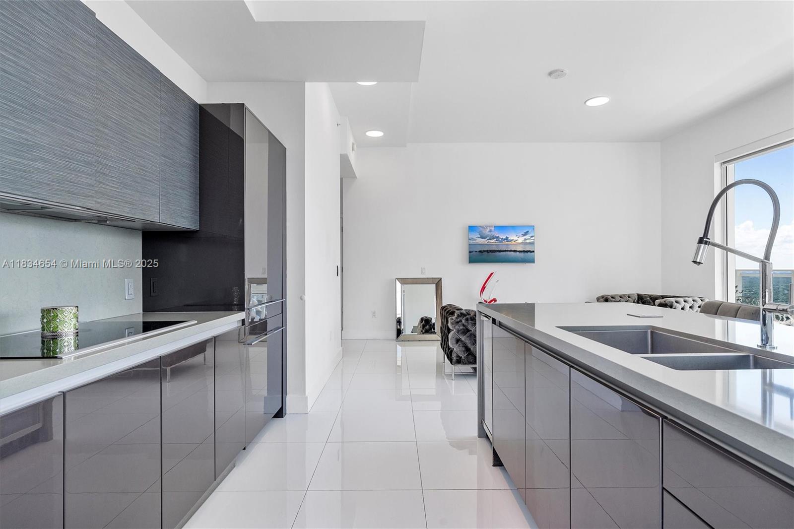 THE BONDO (1080 BRICKELL) - Residential